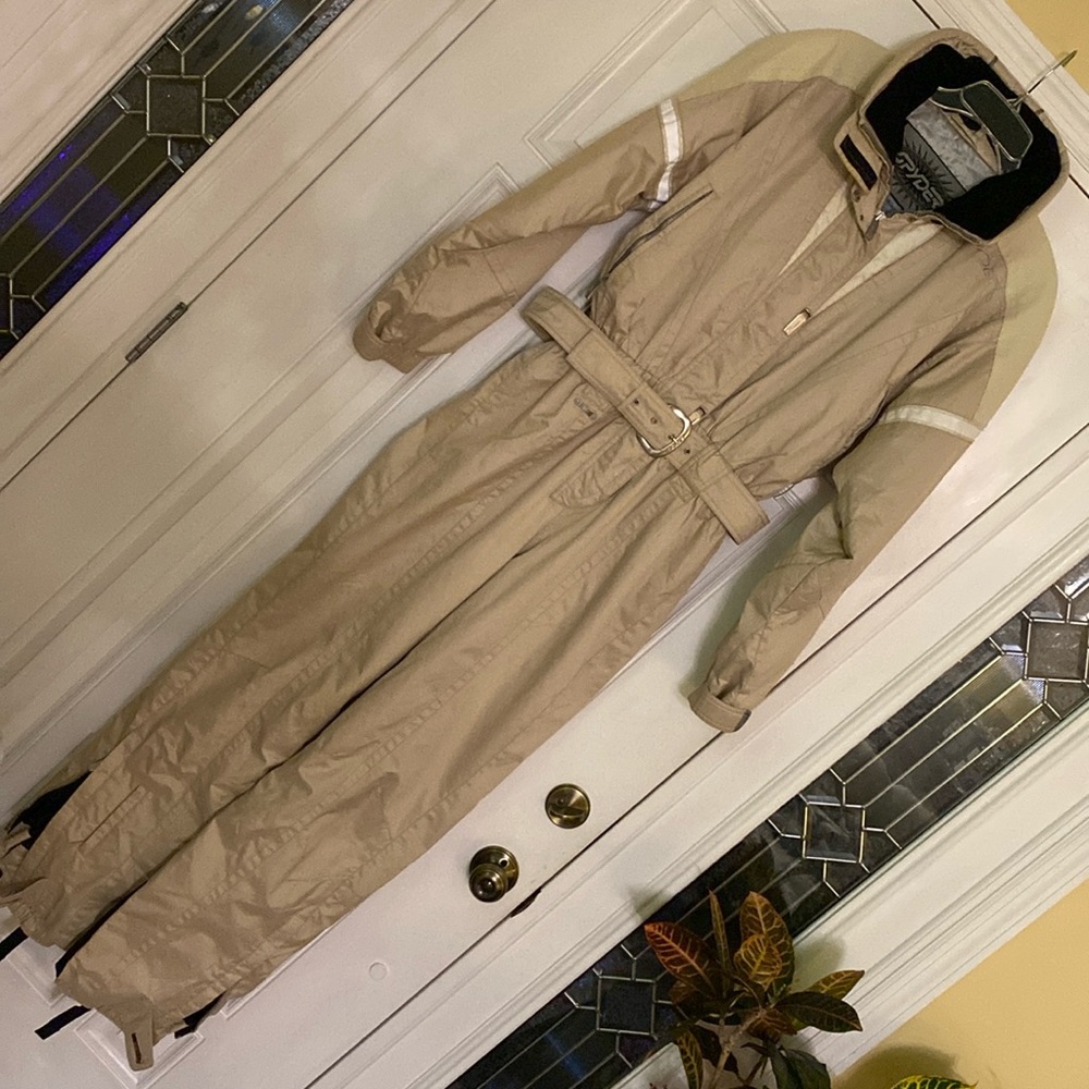 SPYDER ski and snow sports suit